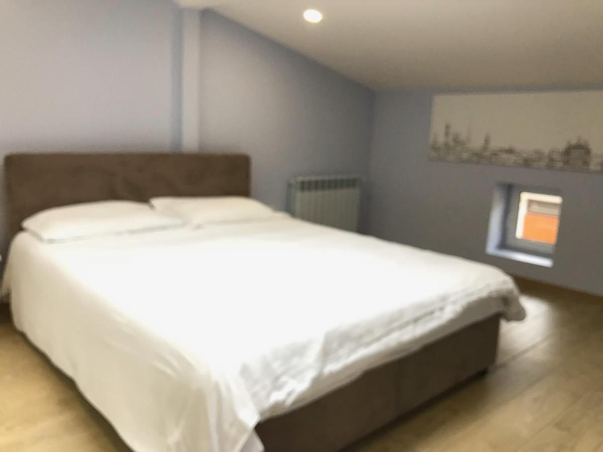 Romantic Lux Vivaldi Suite Svobode Avenue 39 ลวีฟ ภายนอก รูปภาพ